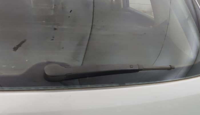 2016 Volkswagen Polo HIGHLINE1.2L, Petrol, Manual, 54,763 km, Rear Wiper