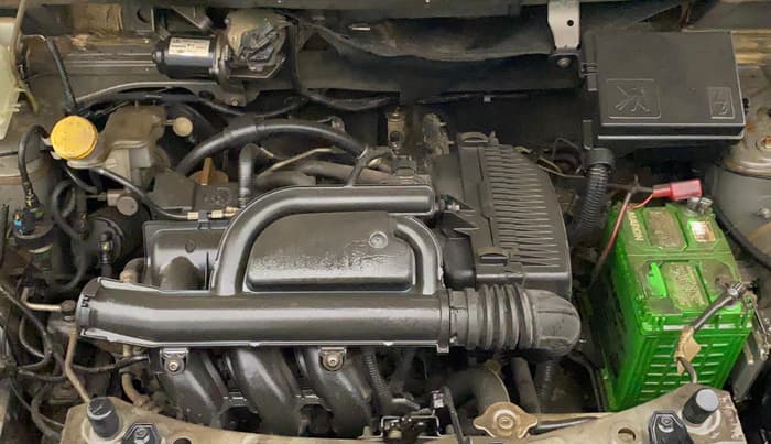 2019 Renault Kwid RXT 1.0 (O), Petrol, Manual, 74,041 km, Engine View
