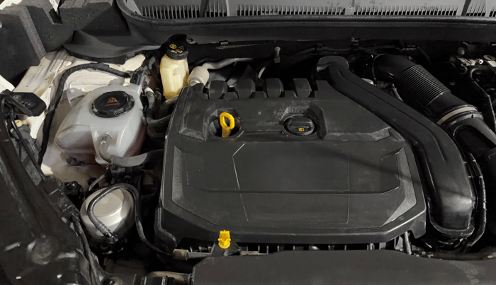 2022 Skoda KUSHAQ STYLE 1.5L TSI DSG, Petrol, Automatic, 40,532 km, Engine View - Right