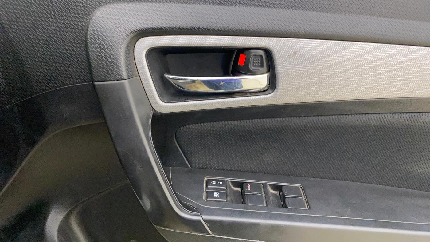 2020 Maruti Vitara Brezza ZXI PLUS, Petrol, Manual, 68,362 km, Driver Side Door Panels Control
