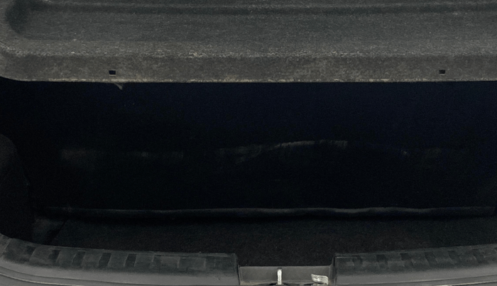 2013 Maruti Swift VXI, Petrol, Manual, 69,716 km, Boot Inside
