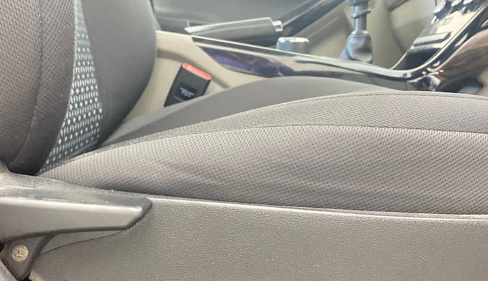 2019 Tata NEXON XM PETROL, Petrol, Manual, 67,842 km, Driver Side Adjustment Panel
