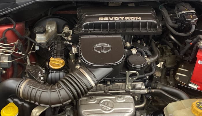 2017 Tata Tiago XZA PETROL, Petrol, Automatic, 52,249 km, Engine View - Right
