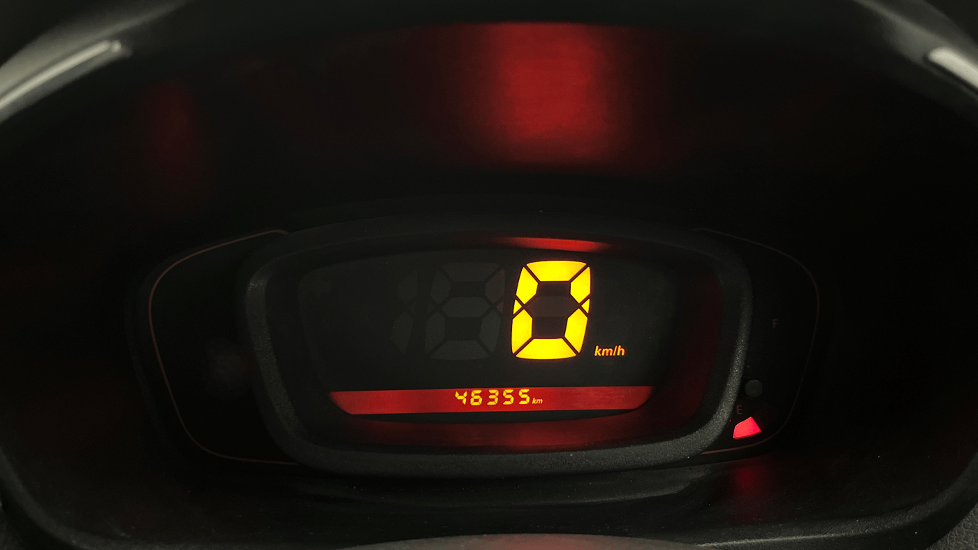 2016 Renault Kwid RXT 0.8, Petrol, Manual, 46,333 km, Odometer Image