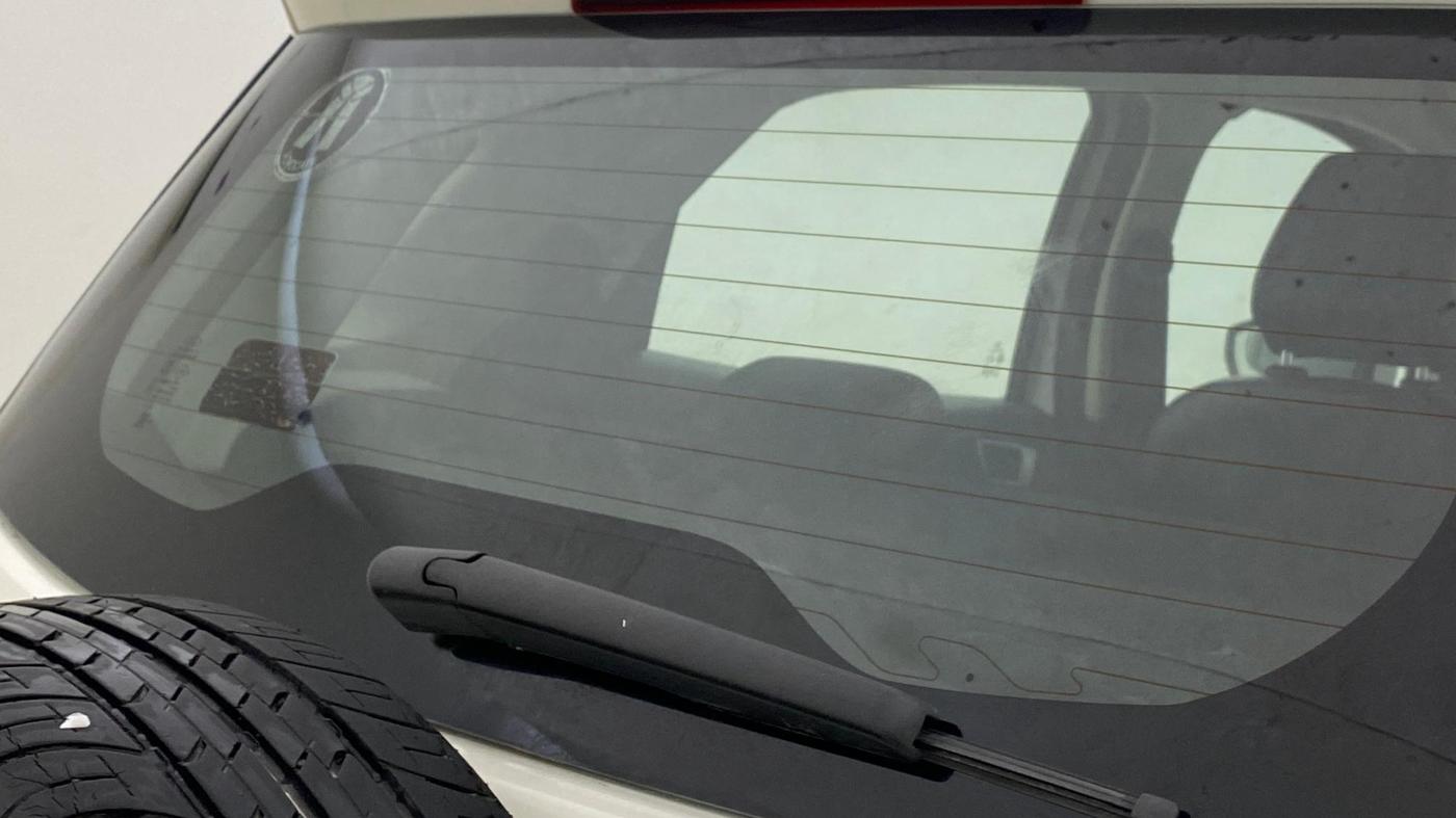 2018 Ford Ecosport TITANIUM + 1.5L PETROL AT, CNG, Automatic, 1,06,505 km, Rear Wiper