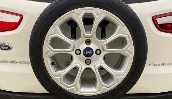 2018 Ford Ecosport TITANIUM + 1.5L PETROL AT, CNG, Automatic, 1,06,505 km, Spare Tyre