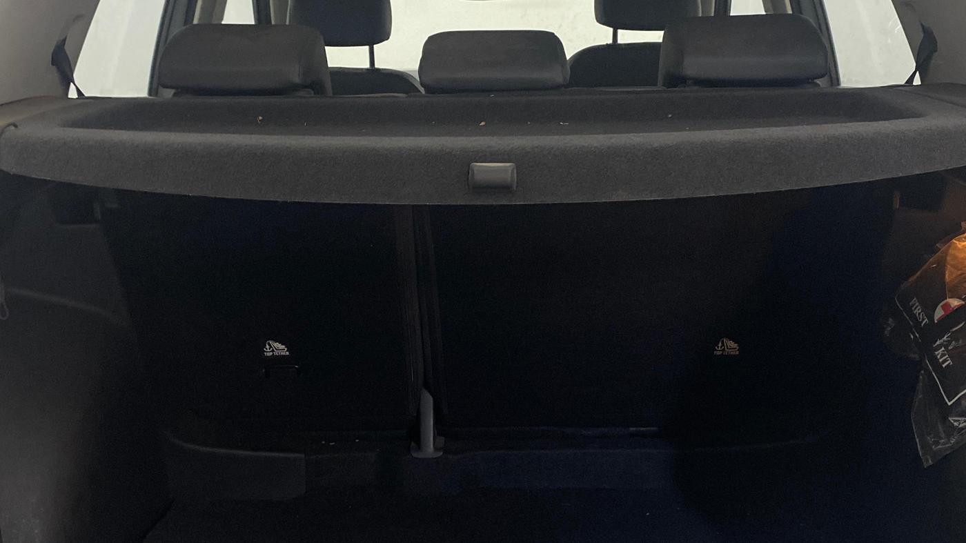 2023 Skoda KUSHAQ STYLE 1.0L TSI AT (6 AIRBAGS), Petrol, Automatic, 30,962 km, Boot Inside