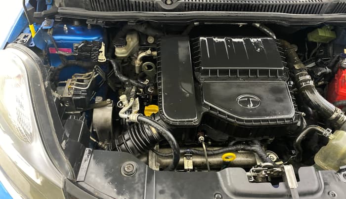 2018 Tata NEXON XZ PLUS DIESEL, Diesel, Manual, 98,569 km, Engine View - Right