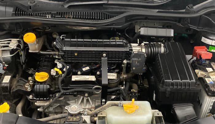 2023 Tata ALTROZ XT PETROL, Petrol, Manual, 18,145 km, Engine View