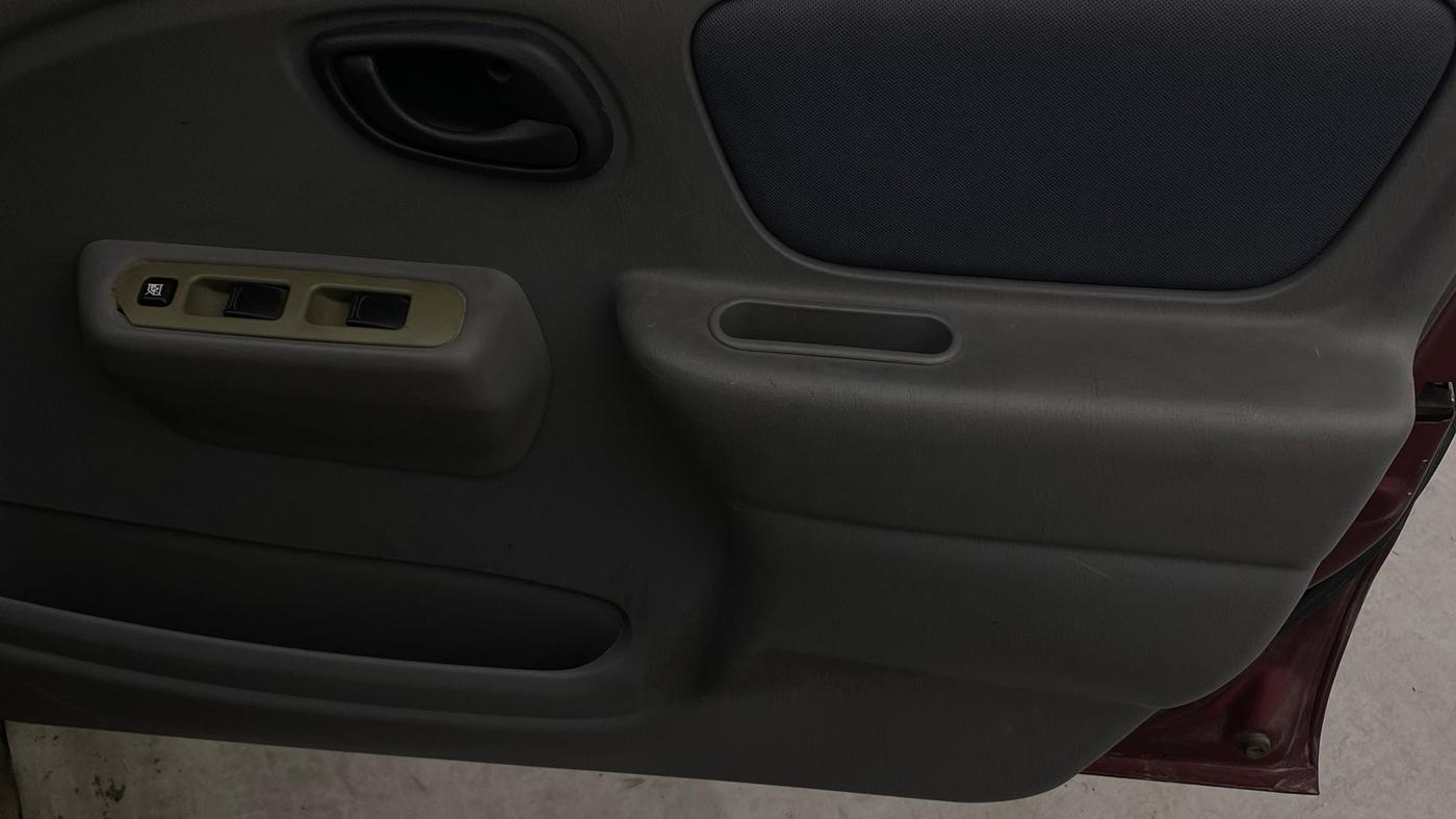2013 Maruti Alto K10 VXI, Petrol, Manual, 24,226 km, Driver Side Door Panels Control