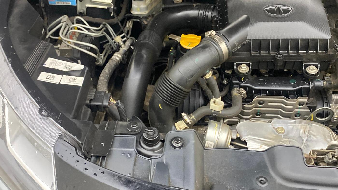 2022 Tata NEXON XZ PLUS (O) PETROL DARK EDITION, Petrol, Manual, 59,488 km, Engine View - Right
