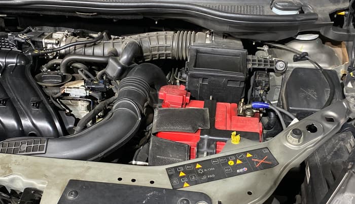 2019 Nissan Kicks XV 1.5, Petrol, Manual, 10,880 km, Engine View - Left