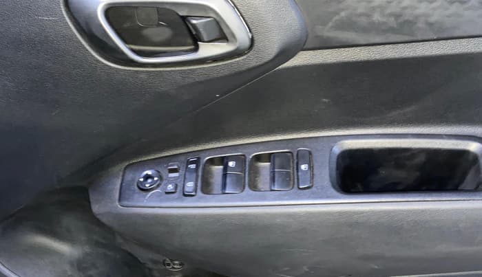2024 Hyundai EXTER  SX 1.2 AMT, Petrol, Automatic, 16,431 km, Driver Side Door Panels Control