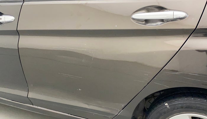 2015 Honda City 1.5L I-VTEC VX (O) MT, Petrol, Manual, 50,626 km, Rear left door - Slightly dented