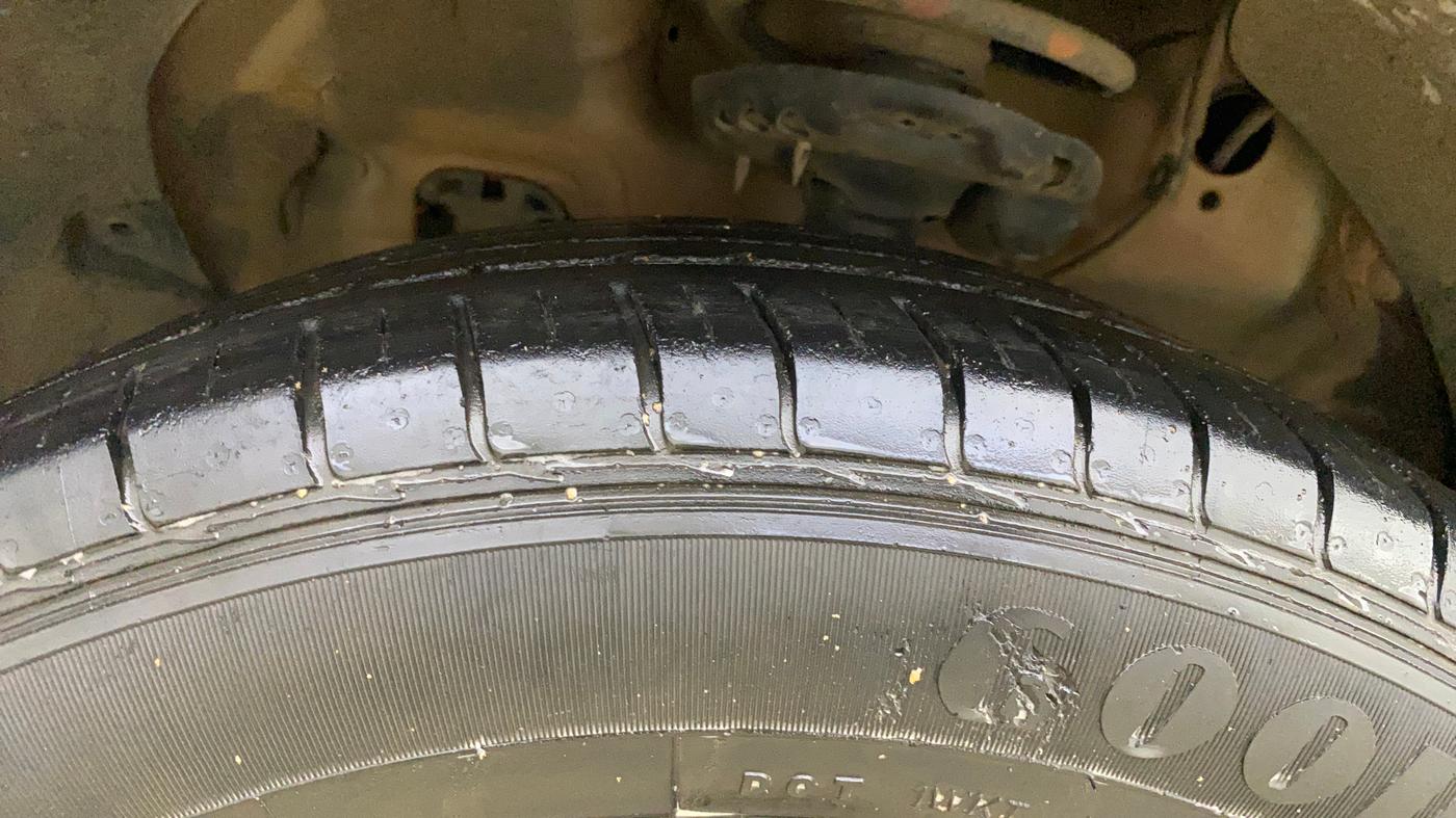 2019 KIA SELTOS HTX 1.5 PETROL, Petrol, Manual, 37,679 km, Left Front Tyre Tread