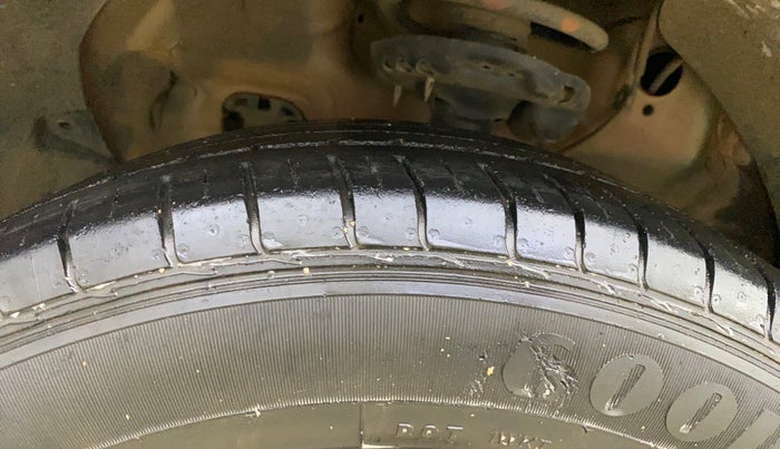 2019 KIA SELTOS HTX 1.5 PETROL, Petrol, Manual, 37,679 km, Left Front Tyre Tread