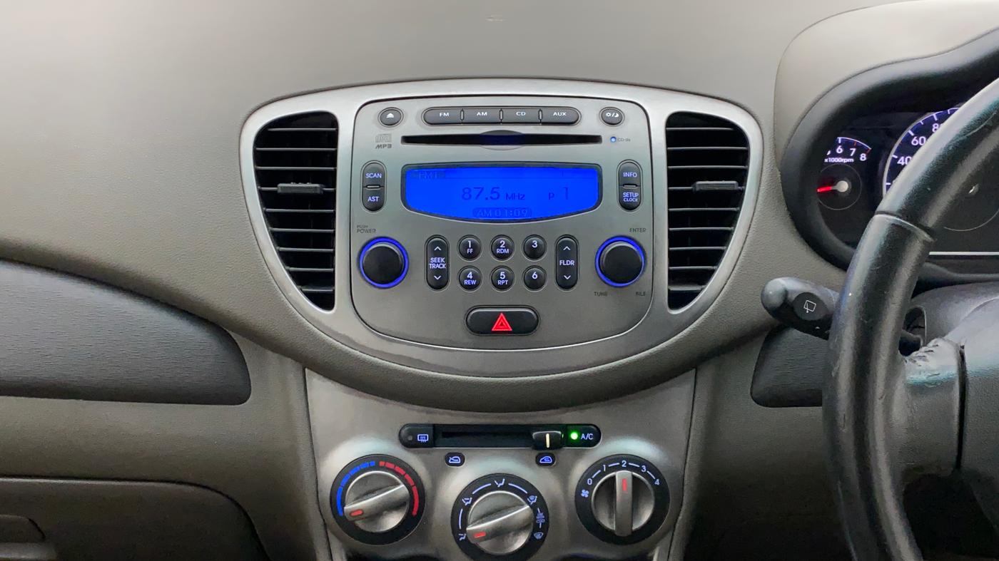 2012 Hyundai i10 SPORTZ 1.2 AT, Petrol, Automatic, 38,261 km, Air Conditioner