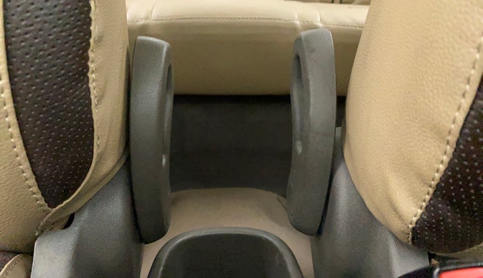 2013 Hyundai i10 SPORTZ 1.2, Petrol, Manual, 50,353 km, Driver Side Adjustment Panel