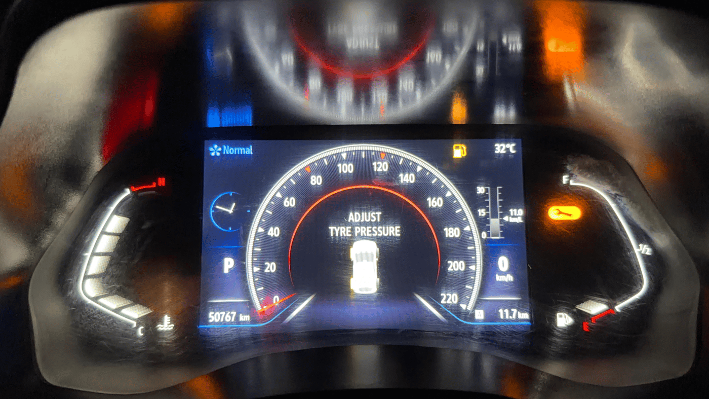 2023 Renault Kiger RXZ TURBO CVT, Petrol, Automatic, 50,755 km, Odometer Image