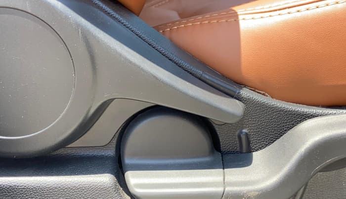 2025 Honda ELEVATE V CVT , Petrol, Automatic, 12,085 km, Driver Side Adjustment Panel