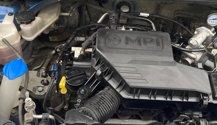 2018 Hyundai NEW SANTRO SPORTZ CNG, CNG, Manual, 84,833 km, Engine View - Right