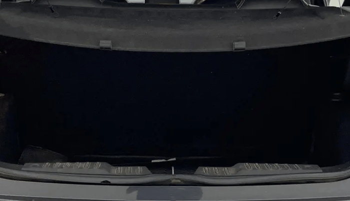 2020 Tata ALTROZ XT PETROL, Petrol, Manual, 84,437 km, Boot Inside