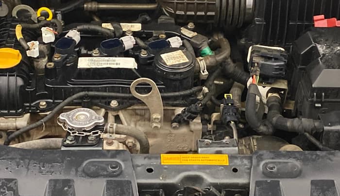 2020 Tata ALTROZ XT PETROL, Petrol, Manual, 84,437 km, Engine View