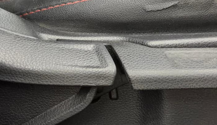 2021 KIA SONET HTK PLUS 1.0 IMT, Petrol, Manual, 42,897 km, Driver Side Adjustment Panel