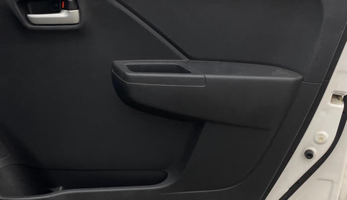 2023 Maruti Alto K10 VXI PLUS, Petrol, Manual, 10,627 km, Driver Side Door Panels Control