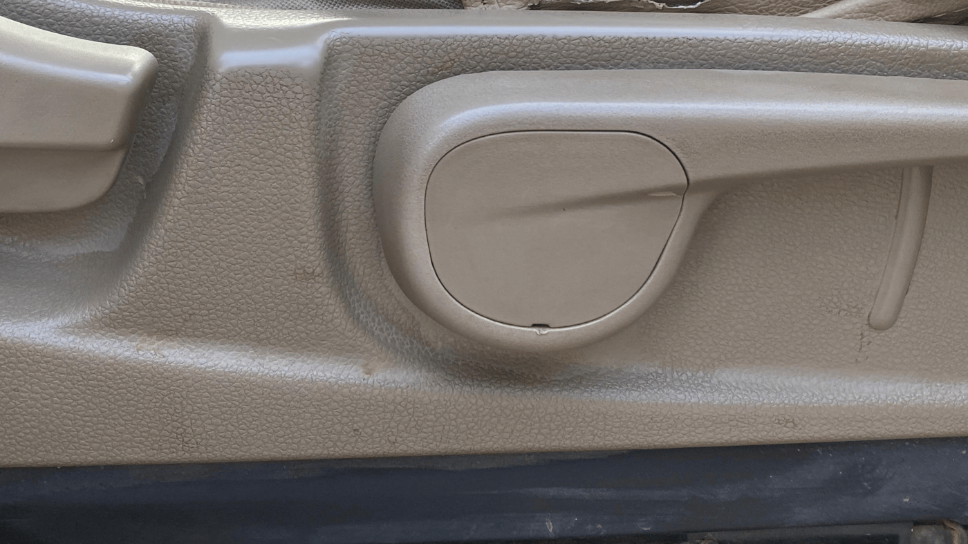 2023 Mahindra BOLERO NEO N10 R, Diesel, Manual, 52,489 km, Driver Side Adjustment Panel