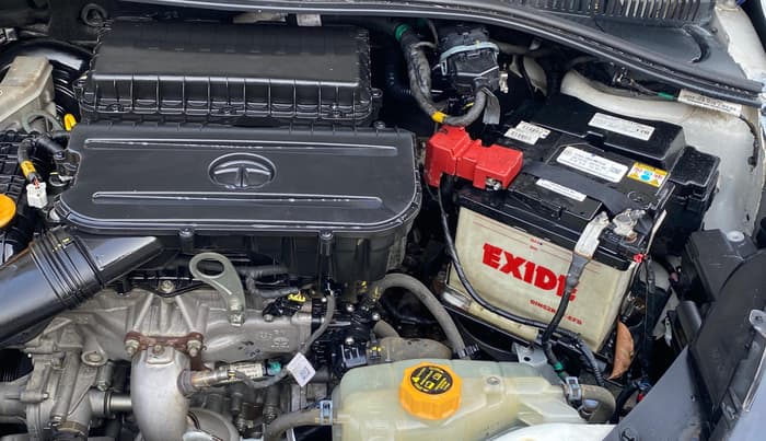 2023 Tata Tiago XT (O) PETROL, Petrol, Manual, 24,291 km, Engine View - Left