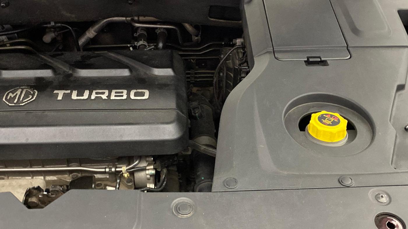 2021 MG HECTOR PLUS SHARP 1.5 PETROL TURBO HYBRID MT 6-STR, Petrol, Manual, 28,767 km, Engine View - Left