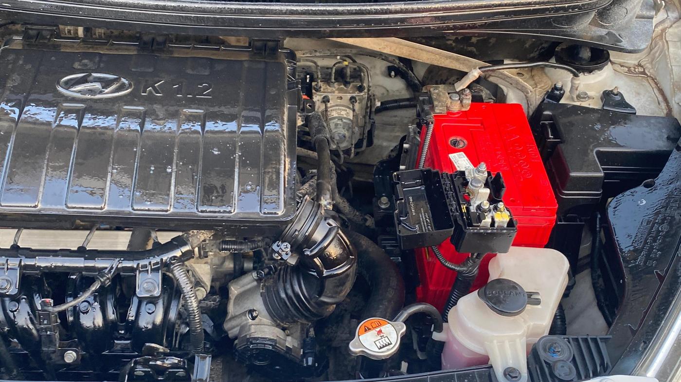 2018 Hyundai Grand i10 SPORTZ 1.2 KAPPA VTVT, Petrol, Manual, 42,647 km, Engine View - Left