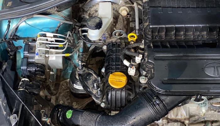 2025 Tata Tiago XZ PLUS DUAL TONE PETROL, Petrol, Manual, 9,044 km, Engine View - Right
