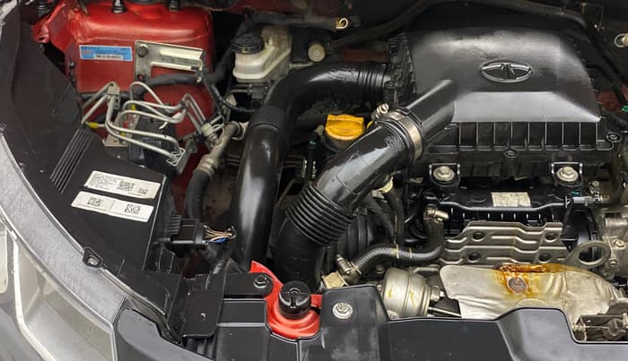 2022 Tata NEXON XZA PLUS (O) PETROL, Petrol, Automatic, 75,633 km, Engine View - Right