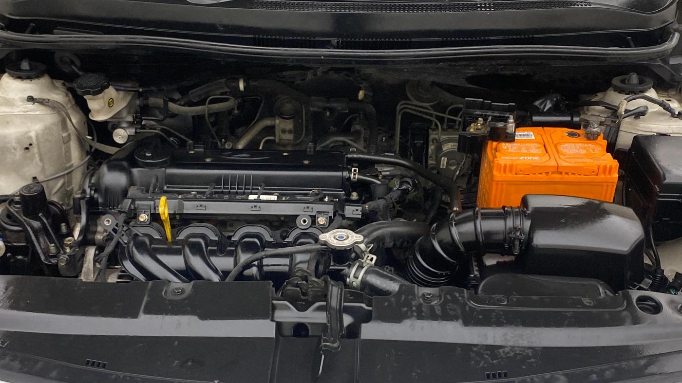 2016 Hyundai Verna 1.6 VTVT SX, Petrol, Manual, 1,05,862 km, Engine View
