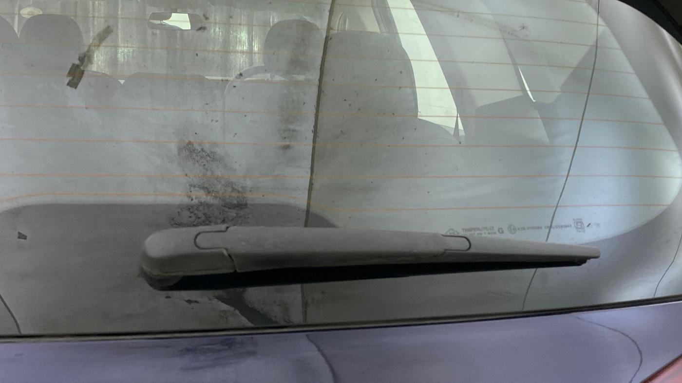 2023 Mahindra XUV700 AX 5 P AT 5 STR, Petrol, Automatic, 13,423 km, Rear Wiper