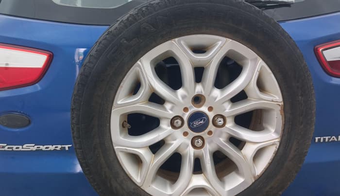 2013 Ford Ecosport TITANIUM 1.5L PETROL, Petrol, Manual, 1,26,504 km, Spare Tyre