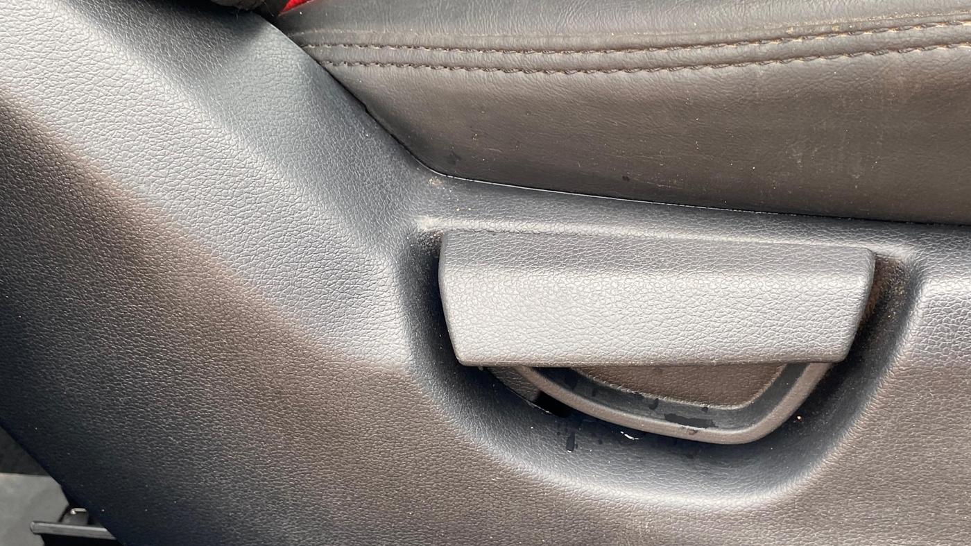 2022 Hyundai NEW SANTRO SPORTZ EXECUTIVE MT CNG, CNG, Manual, 63,334 km, Driver Side Adjustment Panel