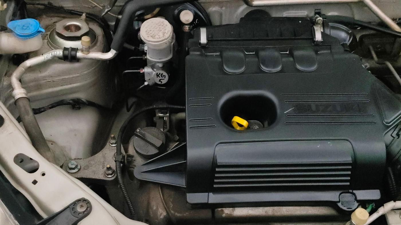 2015 Maruti Alto K10 VXI AMT, Petrol, Automatic, 89,591 km, Engine View - Right