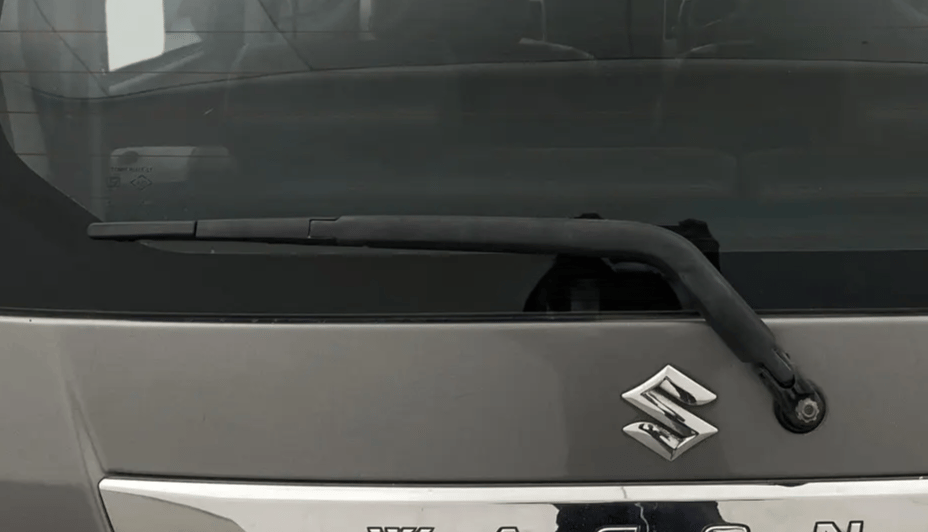 2017 Maruti Wagon R 1.0 VXI AMT, Petrol, Automatic, 1,01,283 km, Rear Wiper