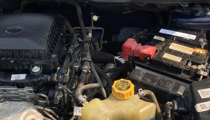 2023 Tata NEXON XZ PLUS PETROL SUNROOF, Petrol, Manual, 65,665 km, Engine View - Left