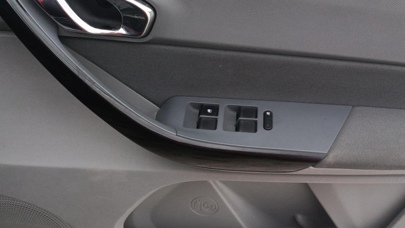 2021 Tata TIGOR XZ PLUS PETROL, Petrol, Manual, 61,618 km, Driver Side Door Panels Control