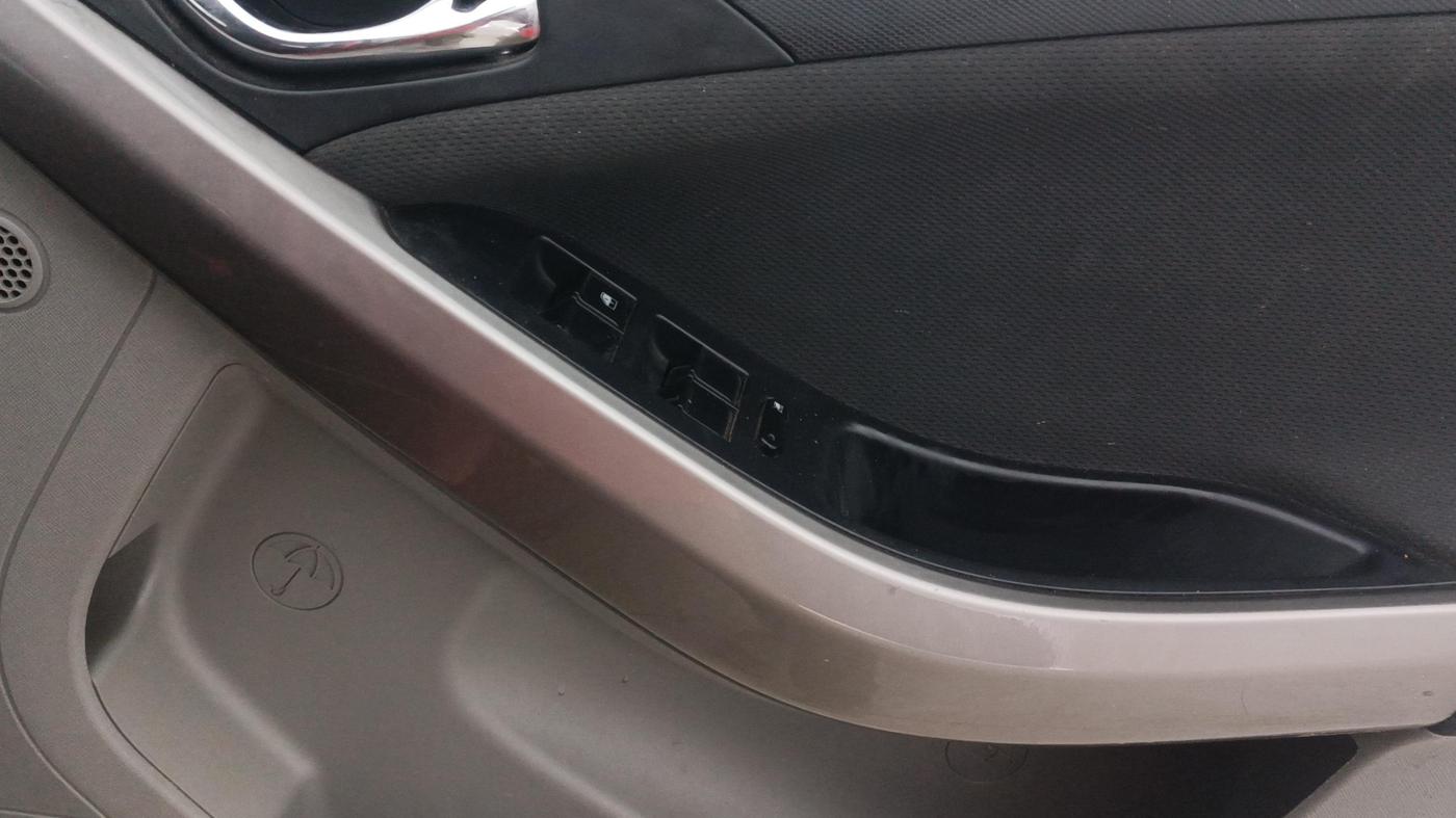 2018 Tata NEXON XZ PLUS PETROL, Petrol, Manual, 53,963 km, Driver Side Door Panels Control