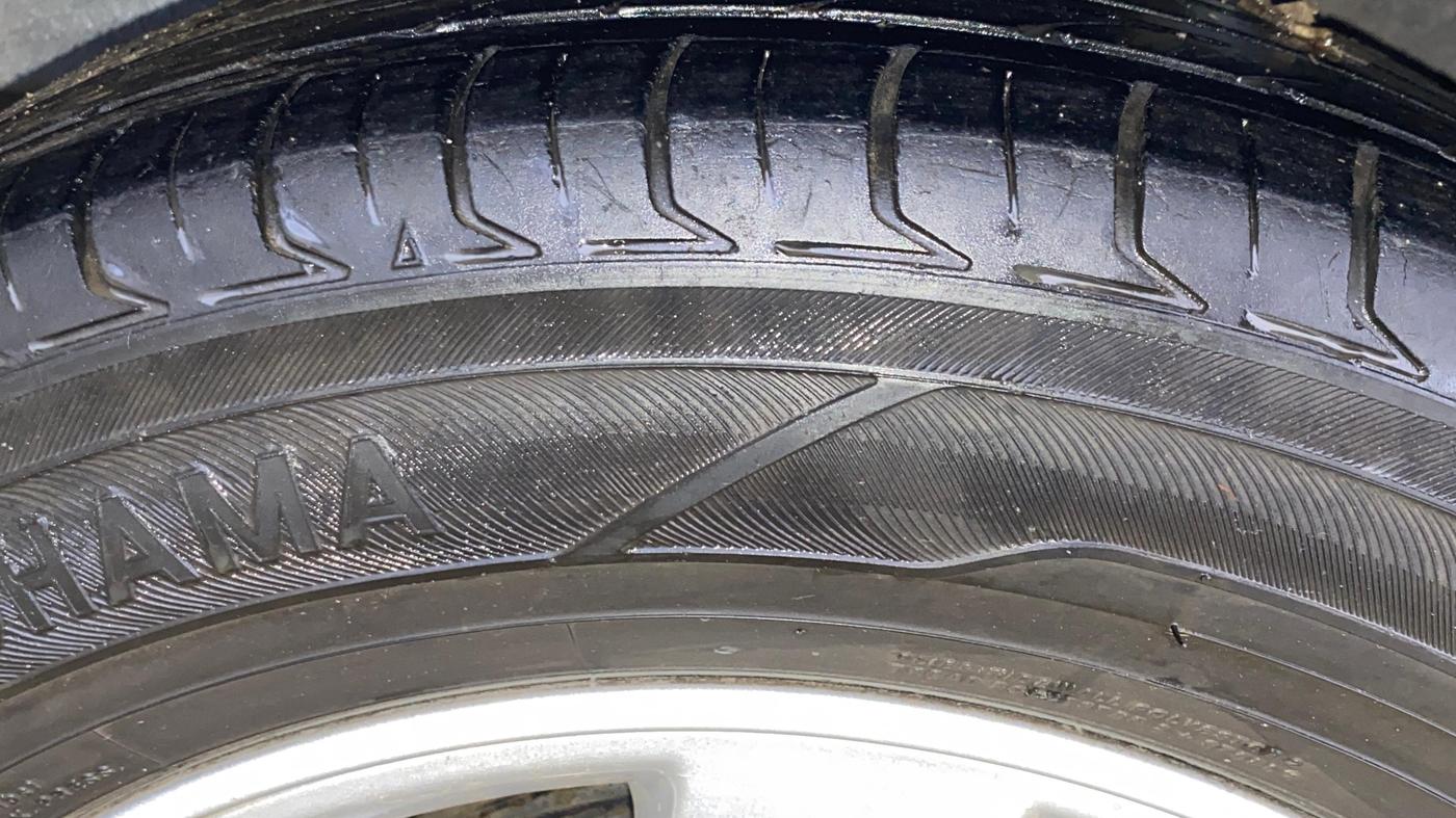 2016 Hyundai Xcent SX 1.2, Petrol, Manual, 46,903 km, Left Rear Tyre Tread