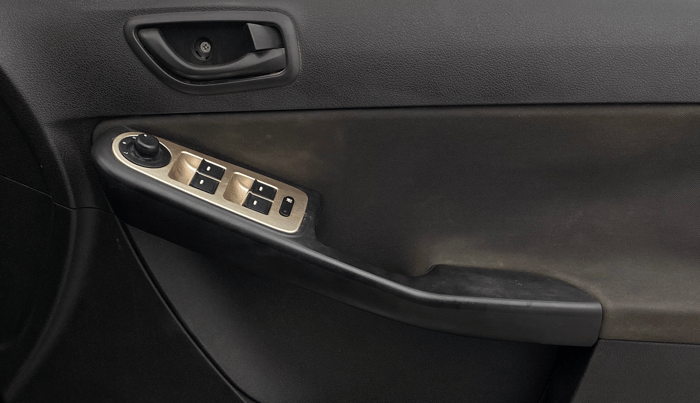 2015 Tata Zest XMS PETROL, Petrol, Manual, 89,481 km, Driver Side Door Panels Control