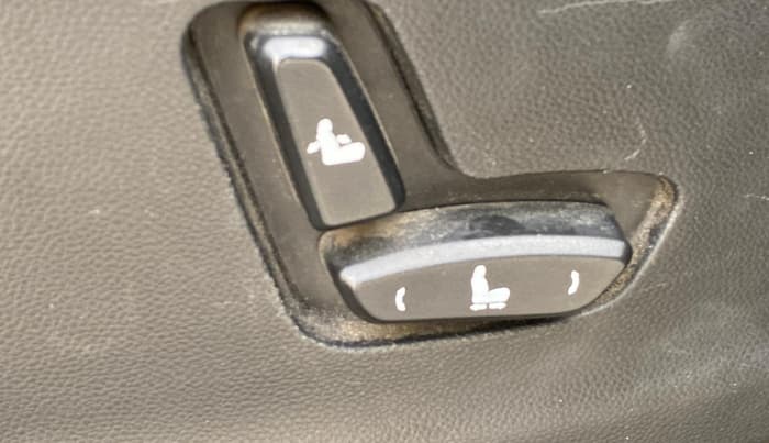2019 MG HECTOR SHARP 1.5 DCT PETROL, Petrol, Automatic, 62,282 km, Driver Side Adjustment Panel