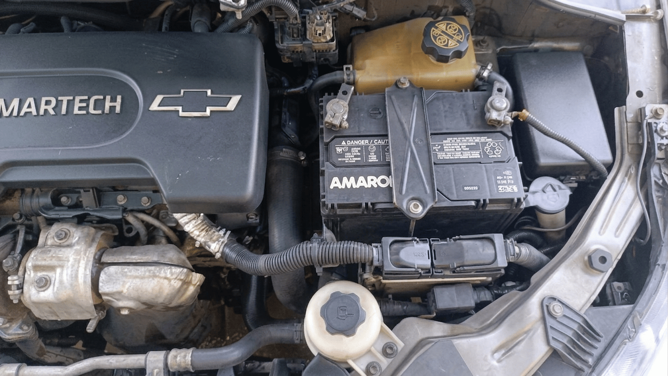 2013 Chevrolet Sail UVA 1.3 LS ABS, Diesel, Manual, 1,22,829 km, Engine View - Left