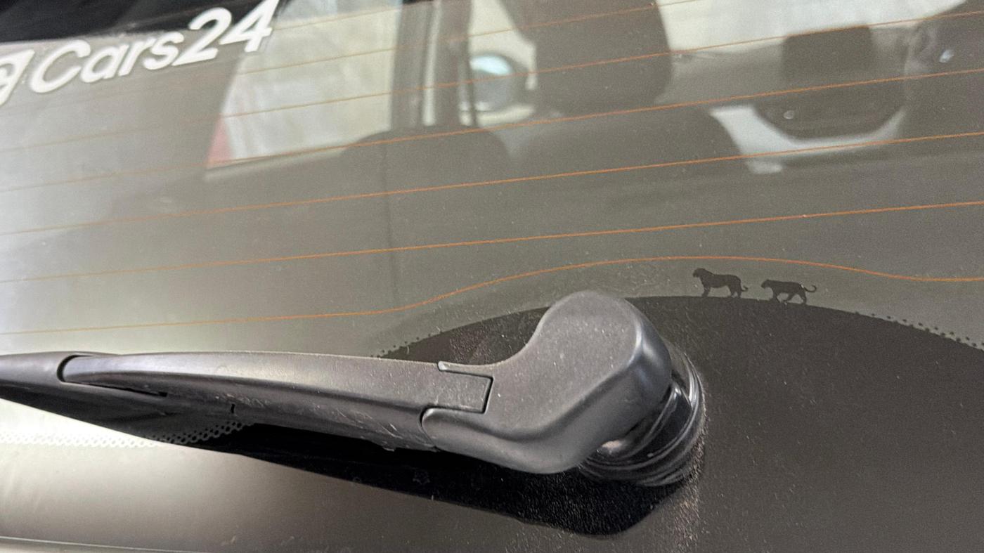 2021 Tata NEXON XZ PLUS PETROL SUNROOF, Petrol, Manual, 45,615 km, Rear Wiper