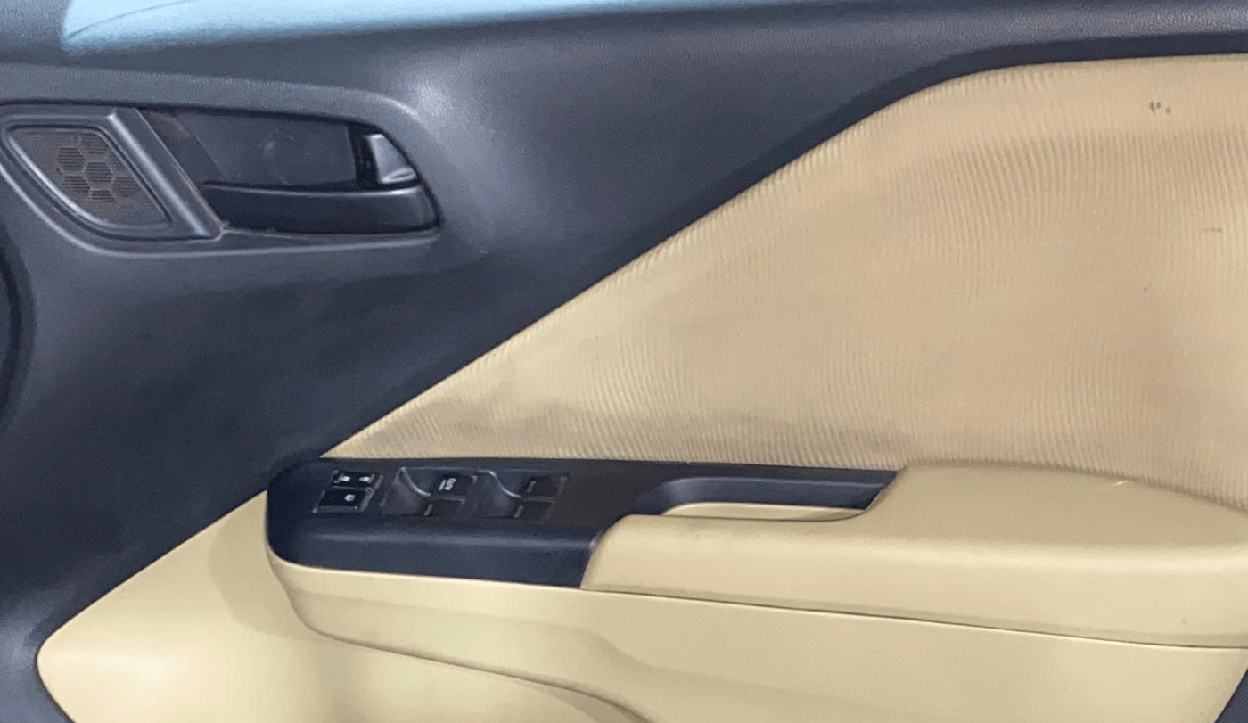 2014 Honda City 1.5L I-VTEC SV, Petrol, Manual, 61,921 km, Driver Side Door Panels Control